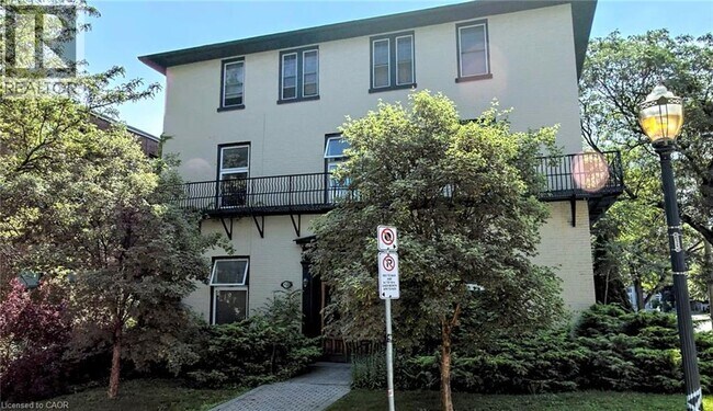123 MacNab St S in Hamilton, ON - Building Photo - Building Photo