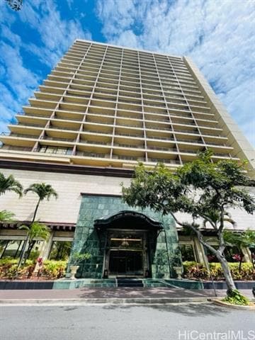 440 ?Olohana St in Honolulu, HI - Building Photo - Building Photo