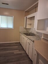 3511 Sykes Park Dr in Jackson, MS - Building Photo - Building Photo