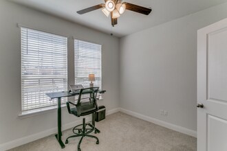 5528 Kilmer Dr in North Richland Hills, TX - Building Photo - Building Photo