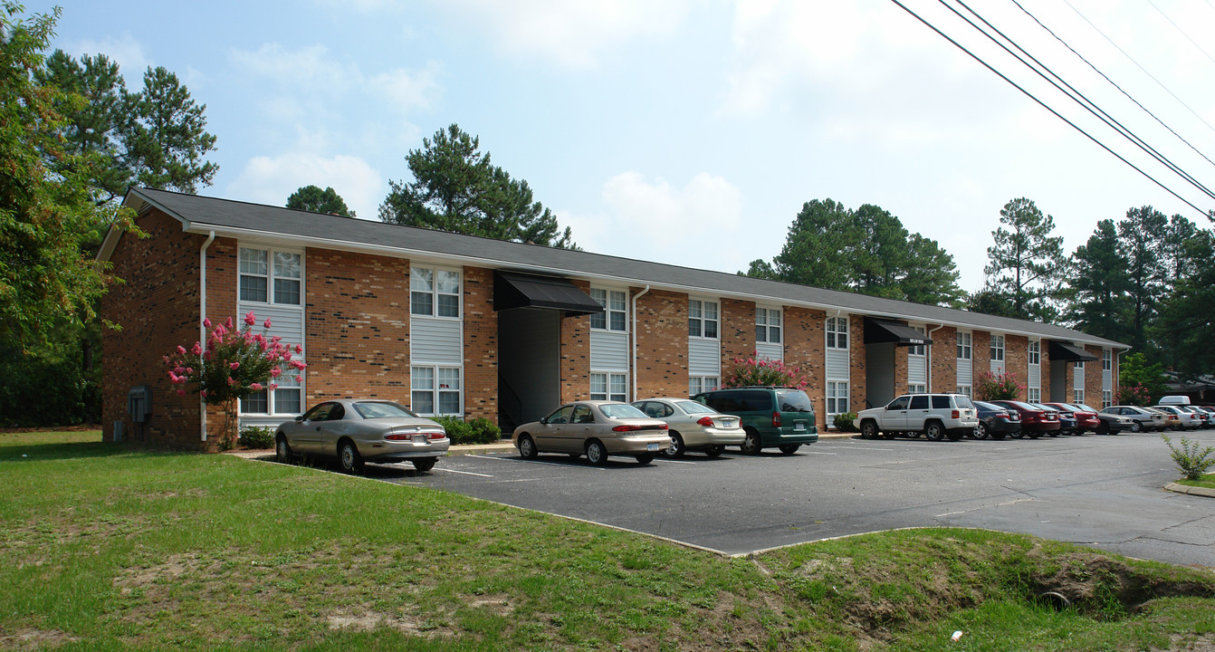 505 Law Rd in Fayetteville, NC - Building Photo