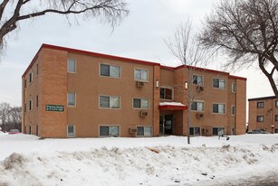 The Heights Apartments in Fridley, MN - Building Photo