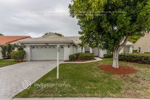 9296 Lake Serena Dr in Boca Raton, FL - Building Photo