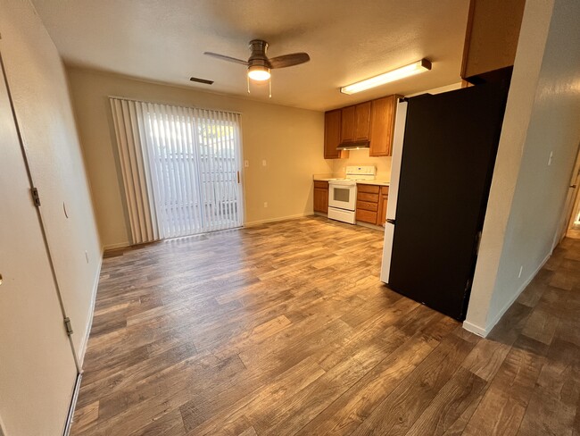 5026 Dana Ave in Stockton, CA - Building Photo - Building Photo