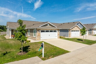 Redwood Copley Heritage Woods Drive in Copley, OH - Building Photo - Building Photo