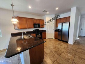 7239 N 89th Dr in Glendale, AZ - Building Photo - Building Photo