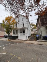 77 Pekin St, Unit 77 Pekin Street Unit 2 in Providence, RI - Building Photo