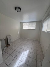 1631 NW 114th St in Miami, FL - Building Photo - Building Photo