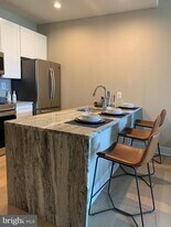 2130 Arch St in Philadelphia, PA - Building Photo