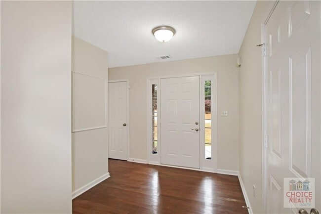 4810 Brookwood Pl in Atlanta, GA - Building Photo - Building Photo