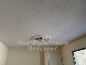 309 E Prince St in Beckley, WV - Building Photo - Building Photo