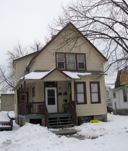 308-314 Van Buren St in Green Bay, WI - Building Photo