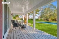 26 Ruxton Rd in East Hampton, NY - Building Photo - Building Photo