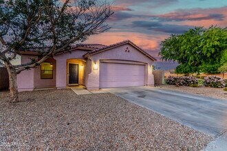 9704 W Cordes Rd in Tolleson, AZ - Building Photo - Building Photo
