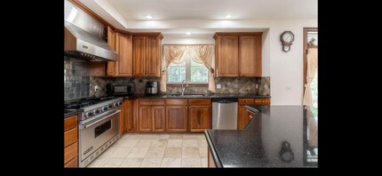 58 Tide Mill Rd in Portland, ME - Foto de edificio - Building Photo