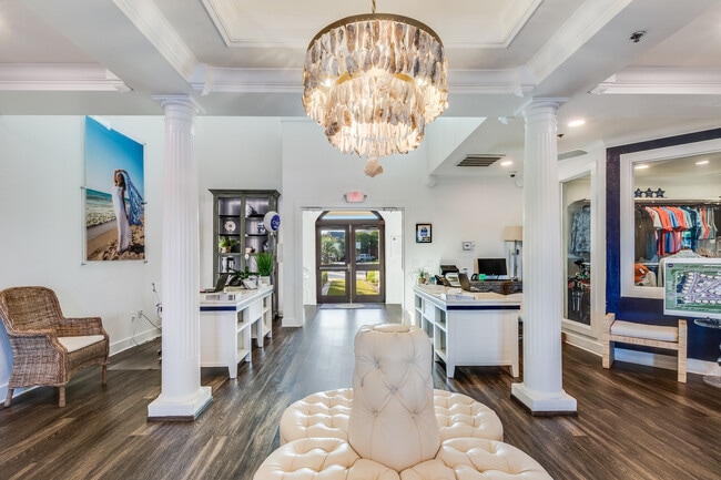 One Club Gulf Shores I in Gulf Shores, AL - Building Photo - Building Photo