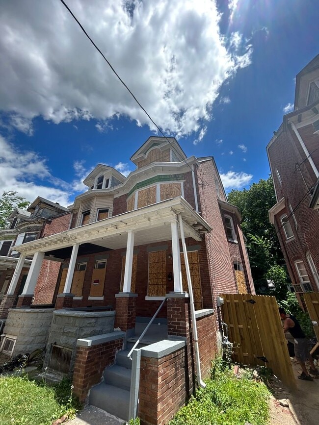 163 Hoffman Ave in Trenton, NJ - Building Photo - Building Photo