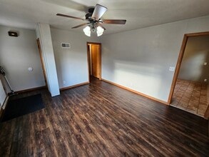 916 3rd Ave W in Dickinson, ND - Building Photo - Building Photo