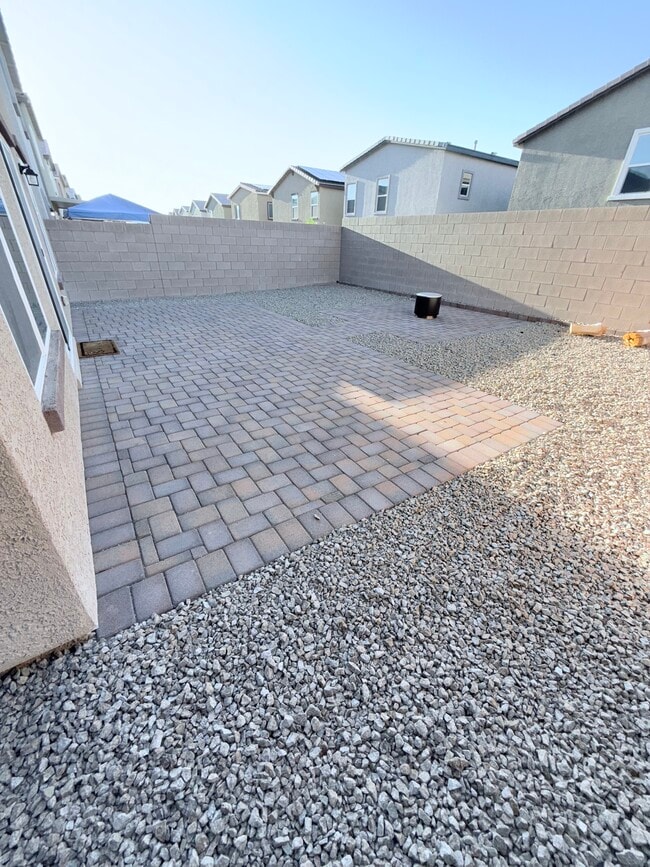 3839 Seyfert Ave in North Las Vegas, NV - Foto de edificio - Building Photo