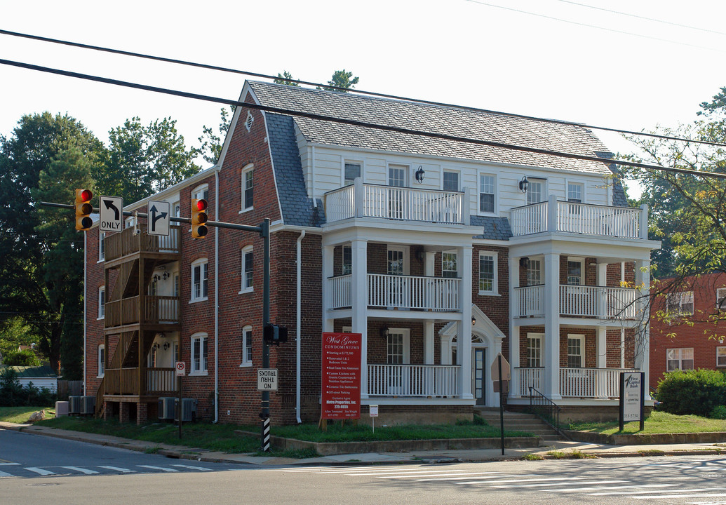 West Grove Condominium in Richmond, VA - Foto de edificio