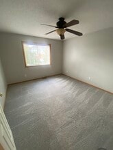 2444 Yellowstone Dr in Hastings, MN - Building Photo - Building Photo