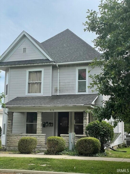 515 W Kirkwood Ave in Bloomington, IN - Building Photo