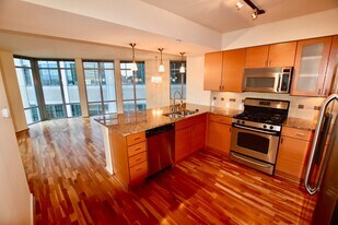 819 Virginia St in Seattle, WA - Building Photo