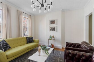 56 Spring St in Cambridge, MA - Building Photo - Building Photo