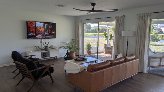 173 Rotonda Cir in Rotonda West, FL - Foto de edificio - Building Photo