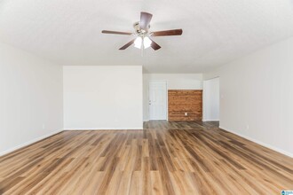225 Sunrise Dr in Odenville, AL - Building Photo - Building Photo