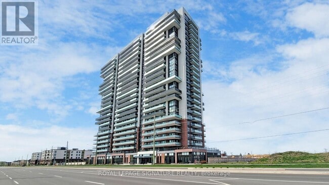 property at 2550-2550 Simcoe St N