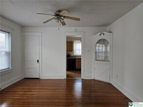 937 S Poplar St in Allentown, PA - Building Photo - Building Photo