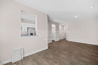 8113 Murray Br Dr in Charlotte, NC - Building Photo - Building Photo