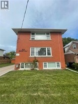 22 Heiman St, Unit 2 in Kitchener, ON - Building Photo