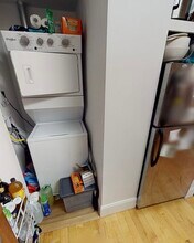 672 Washington St, Unit 4 in Brookline, MA - Foto de edificio - Building Photo