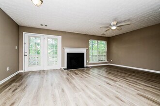3782 Harvest Dr in Decatur, GA - Building Photo - Building Photo