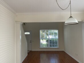 2131 McKenzie Creek Dr in Charlotte, NC - Building Photo - Building Photo