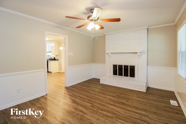 625 Scott Dr in Gibsonville, NC - Building Photo - Building Photo