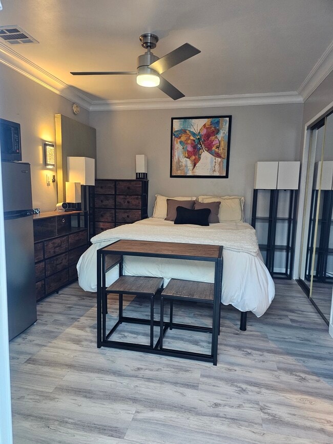 11314 Malat Way, Unit ADU1 in Culver City, CA - Foto de edificio - Building Photo