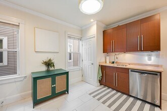 12 Taft St in Boston, MA - Building Photo - Building Photo