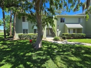 582 Fairways Cir, Unit A in Ocala, FL - Building Photo - Building Photo