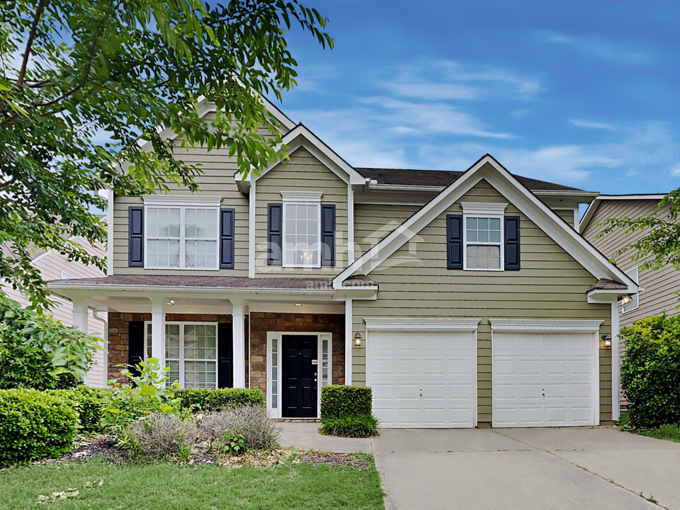 262 Springs Crossing in Canton, GA - Foto de edificio