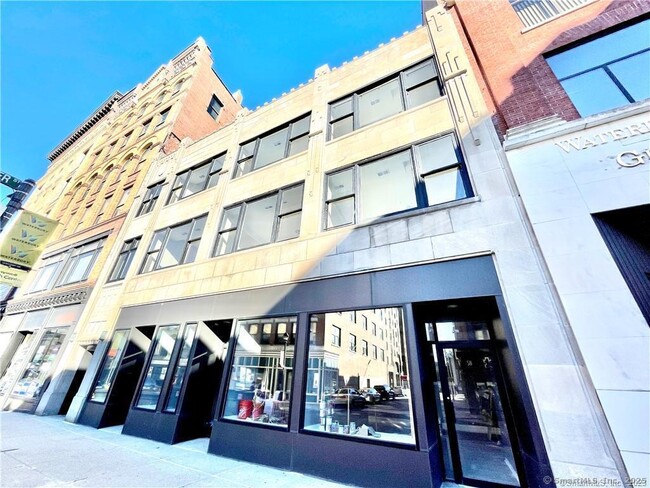 77 Bank St-Unit -2B in Waterbury, CT - Building Photo - Building Photo