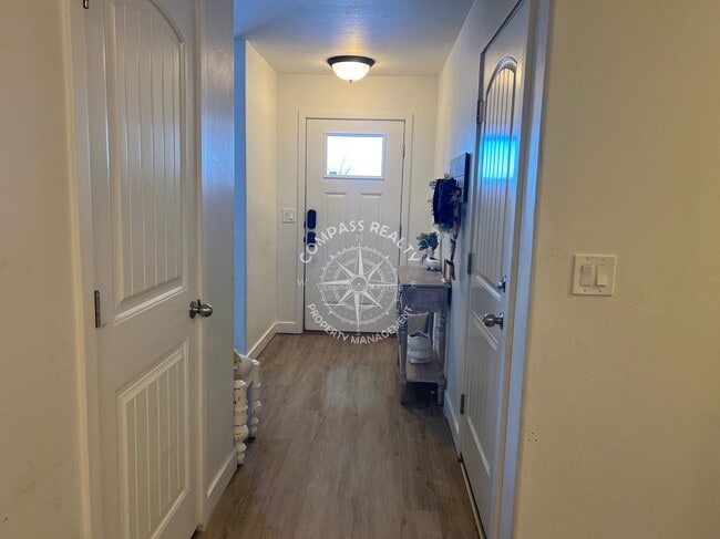 375 Slate Drive in Tooele, UT - Building Photo - Building Photo