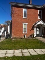 435 Westminster Ave, Unit B in Greensburg, PA - Building Photo