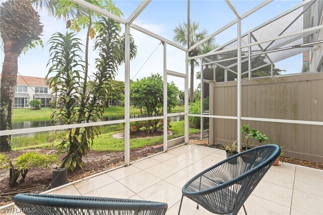 property at 941 Hampton Cir