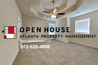 116 Rockefeller Ln photo'