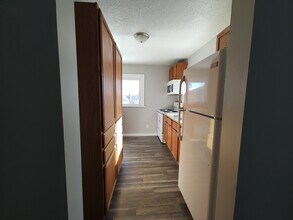 145 21st St NW in Barberton, OH - Building Photo - Building Photo