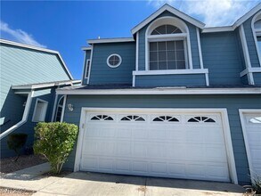 5037 Souza Dr in Las Vegas, NV - Building Photo - Building Photo