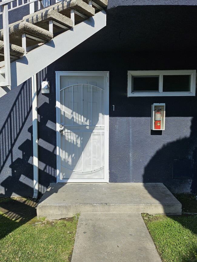 Olive Tree Apartments in Pomona, CA - Building Photo - Building Photo